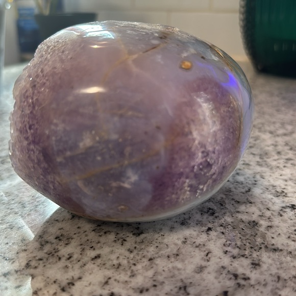 Amethyst Agate Egg - Picture 11 of 16